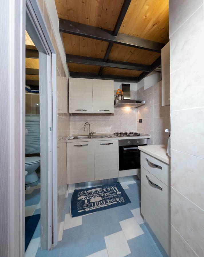 Sikulahouse - Apartment In The City Center カターニア エクステリア 写真