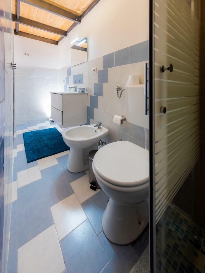 Sikulahouse - Apartment In The City Center カターニア エクステリア 写真