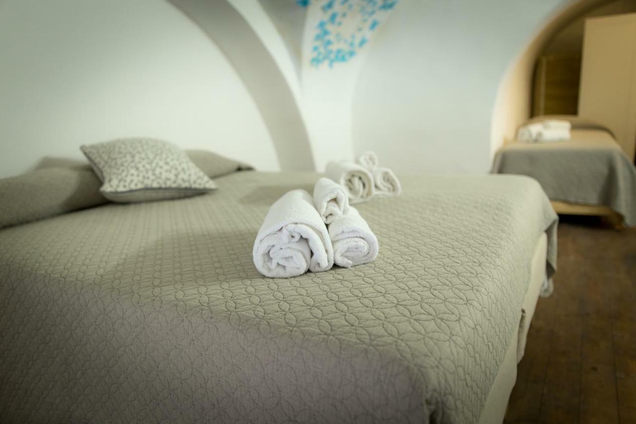 Sikulahouse - Apartment In The City Center カターニア エクステリア 写真